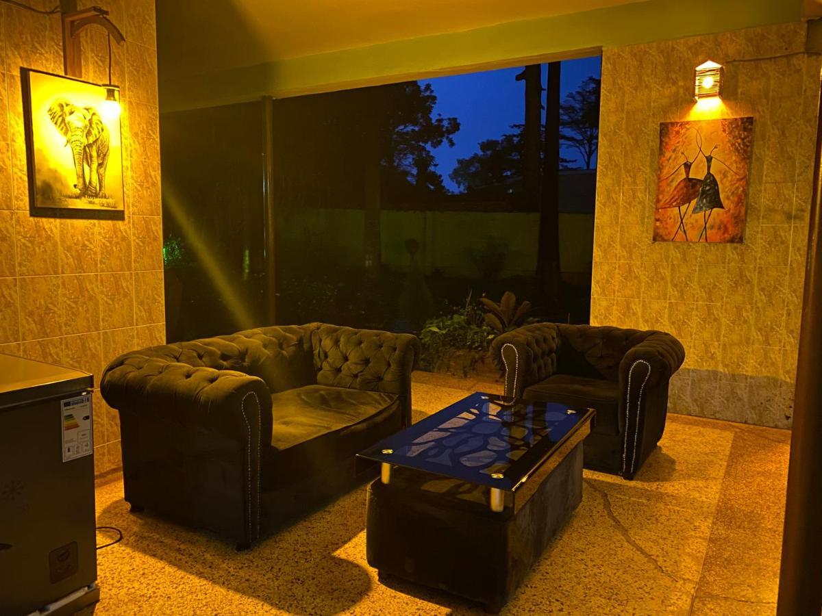 Afro Smile Hotel And Guest House-Jinja Exterior photo